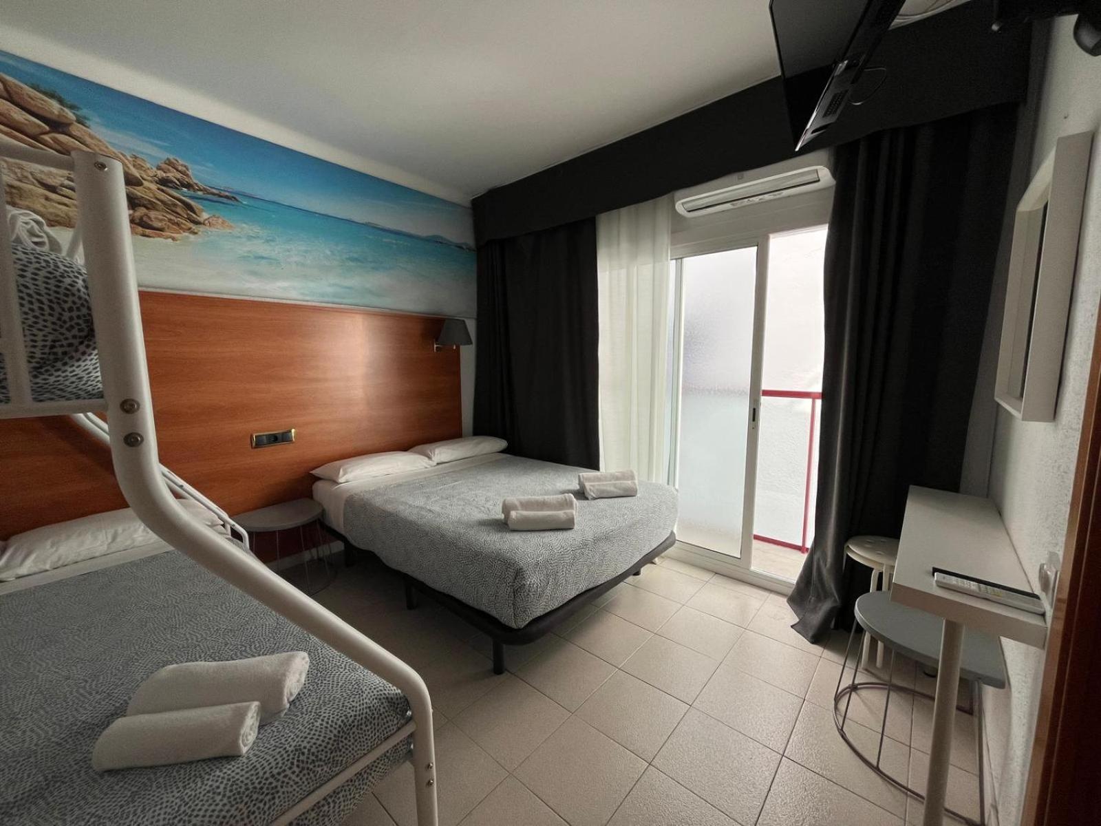 Hotel Maremagnum Lloret de Mar Exterior photo